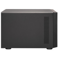 QNAP TL-D800C