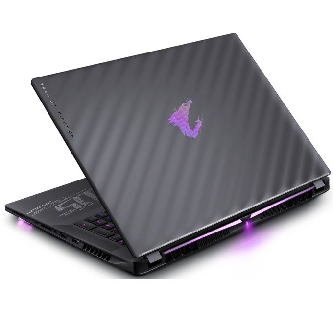 GIGABYTE Aorus Master 18 (BYH-C5EED65SP)