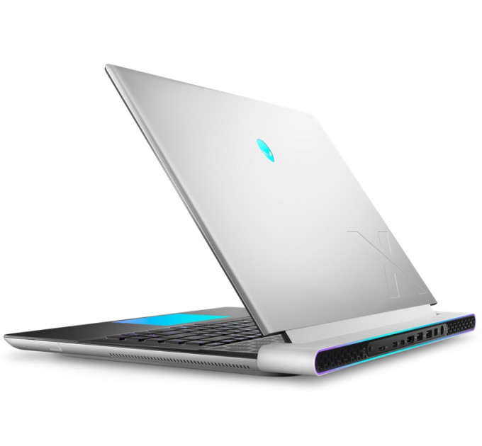 Dell Alienware x16 R2 (x6R2-7890)