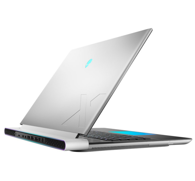 Dell Alienware x16 R2 (x6R2-7890)