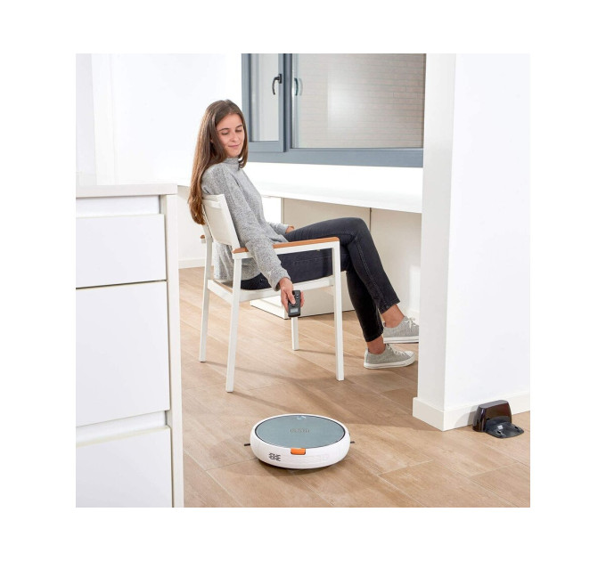 Робот-прибиральник BLACK&DECKER BXRV500E