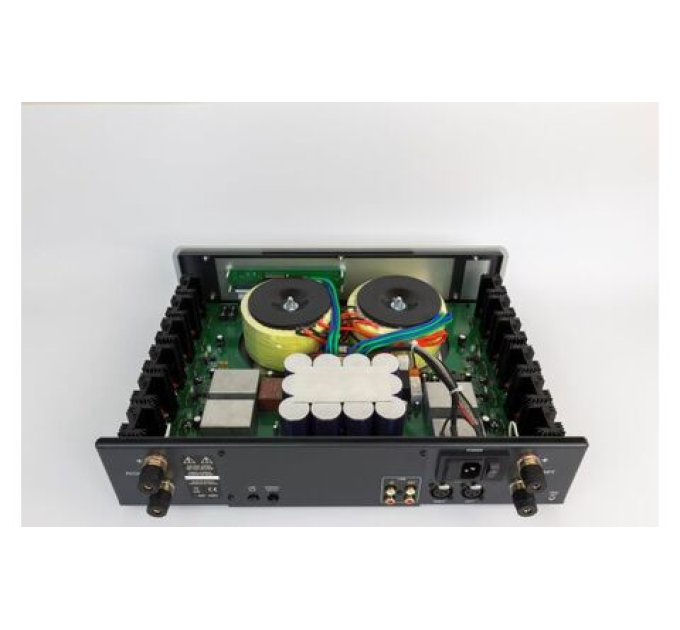 Atoll AM300
