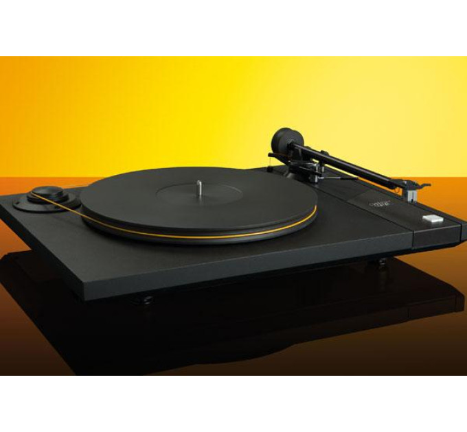 MoFi Electronics StudioDeck
