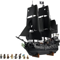 LEGO Icons Піратський корабель капітана Джека Горобця (10365)